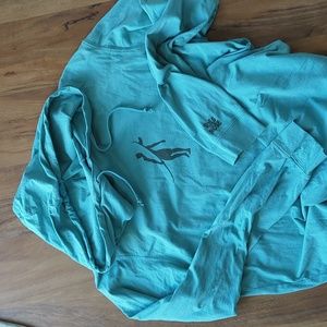 Long Sleeve Hooded Tshirt Mens L